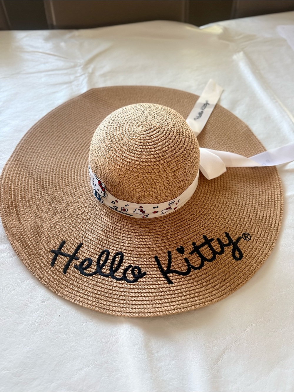 SHEIN Brown Hello Kitty Wide Brim Straw Sun Hat with White Ribbon